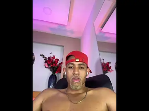 B_Wild ওয়েবক্যাম শো