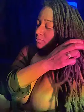 CoCoGoddess_'s Webcam Show