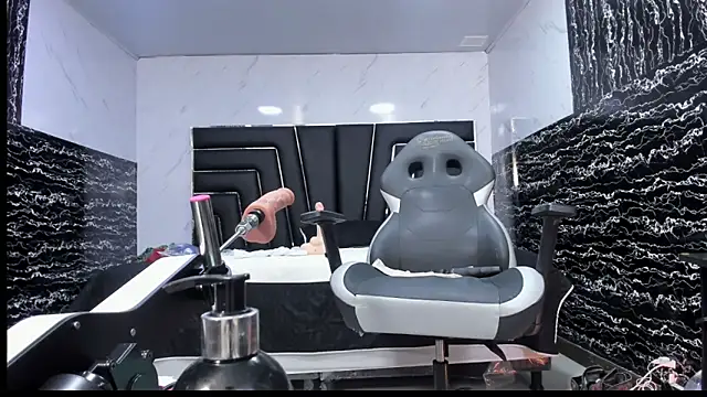 Ladyy_Scarlett's Live XXX Chat