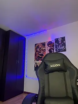 Chatroom XXX en direct de Hinatamoon_