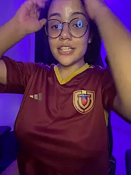 demonaughtyyy লাইভ XXX চ্যাট