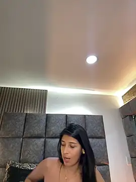 BrigitteVons élő XXX-chatje