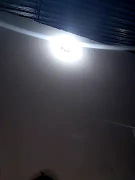 Genesis_18_ Live XXX-Chat