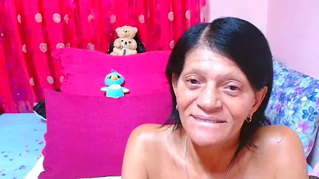 SLUTTYROXYn Live XXX chat