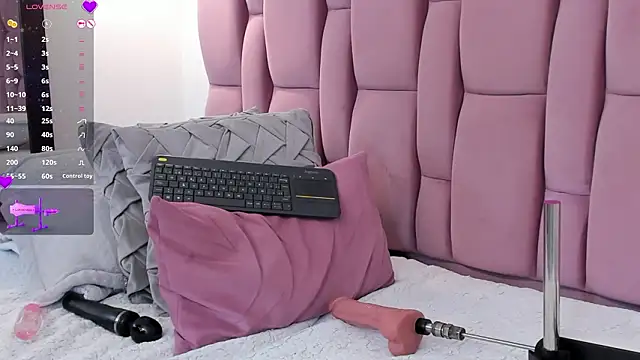 brithanyadams23's Live XXX Chat