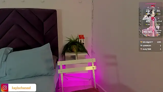 Kaylachannell's Live XXX Chat