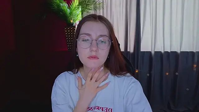 Онлайн чат XXX VixenLight