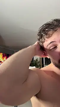 XXX chat uživo modela Valenthino_Salvatore