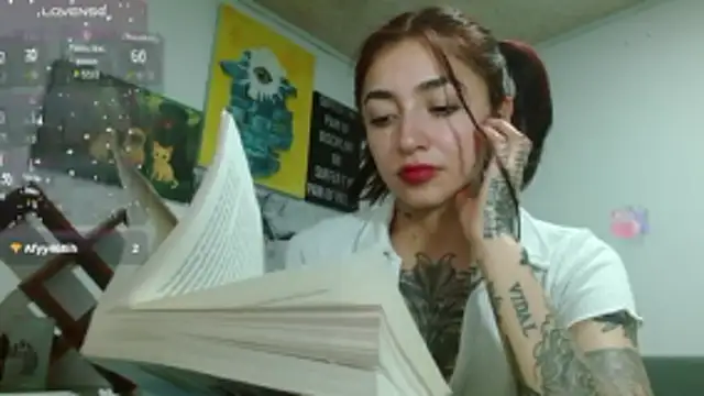 ZoeBakers_のライブXXXチャット