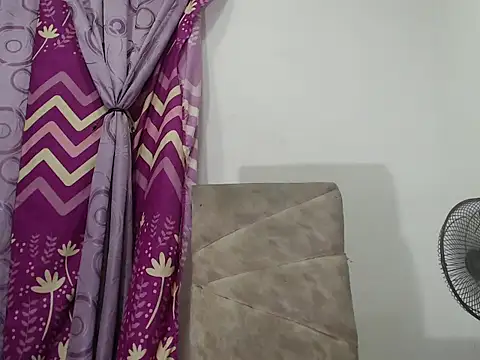 DannaTs1 现场XXX聊天