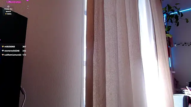 MollyPercocet-13 – Naživo XXX chat