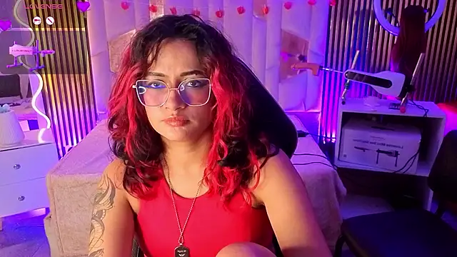 kristen_tay's Live XXX Chat