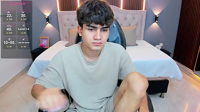 Tommy18__n Live XXX chat