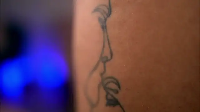 Miky_Lust élő XXX-chatje