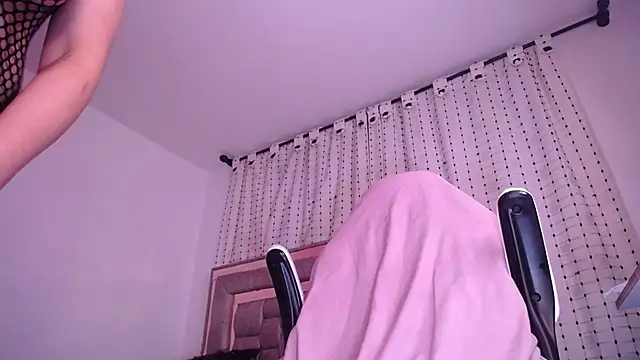 salomecastro_ 在線直播表演