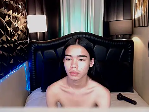 KatalunaBrown Pertunjukan Webcam