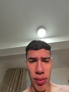 Show modela borisito777 na web-kameri