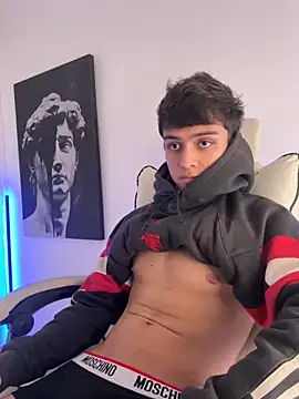 Онлайн чат XXX lian_fooxx