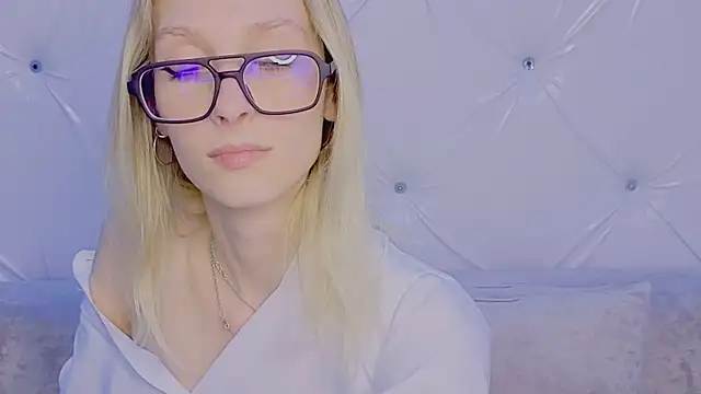 Akiro_Kim7 – Live XXX-chat