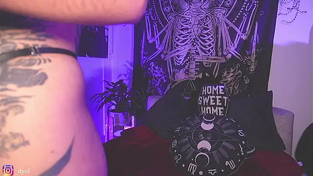 Dalia_Vorhees' Live XXX Chat