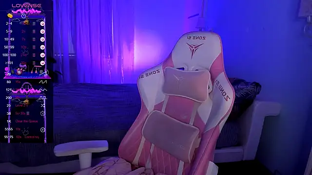 AnyaTaylor_ live XXX chat