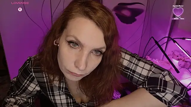 JohansonKatieのライブXXXチャット