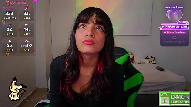 Chat +18 de Lovelyamyy ao vivo