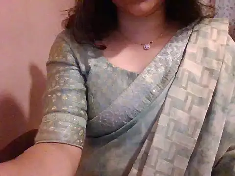 Diya_04's Webcam Show