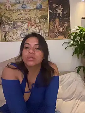 Poli_amor2025 Webcam Show