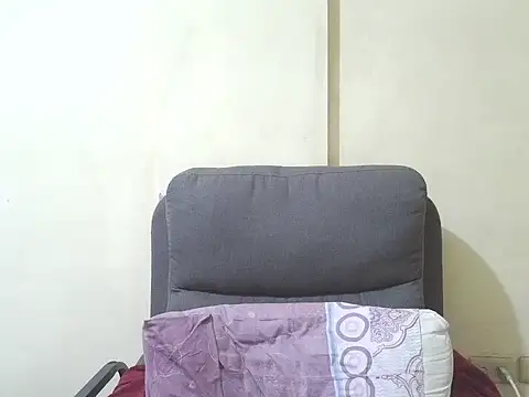 FantasticBaby_18 即時 XXX 聊天