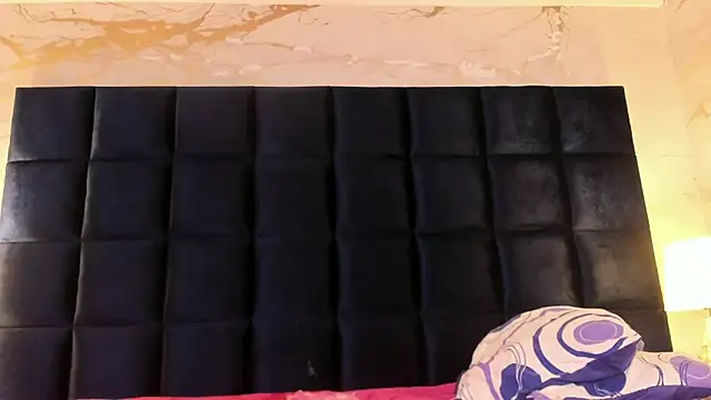 Chatroom XXX en direct de loladupont