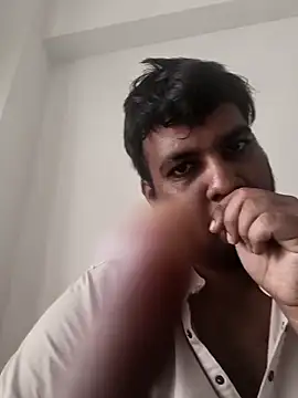 vinay_smalldick 即時 XXX 聊天