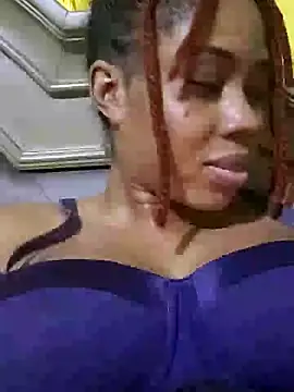 XXX chat uživo modela HONEYSWEETS_LIVE