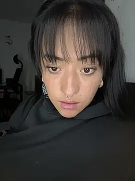 jjulietha95 即時 XXX 聊天