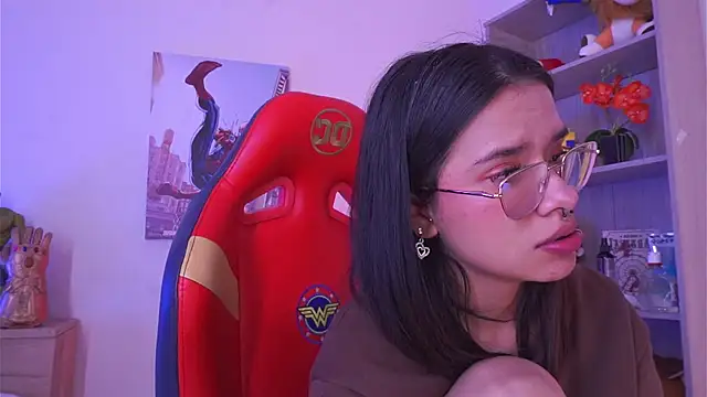 دردشة Lana_Dreams_ الجنسية المباشرة