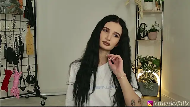 Онлайн чат XXX lettheskyfallx