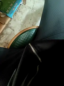 suck_my_tit Webcam-Show