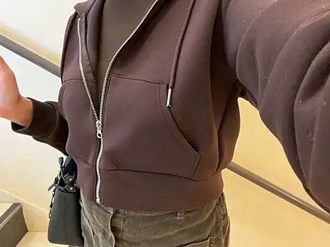 Mahirun6868 – Live XXX-chat