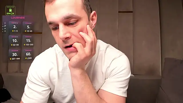 BrandonNorris Chat XXX in diretta