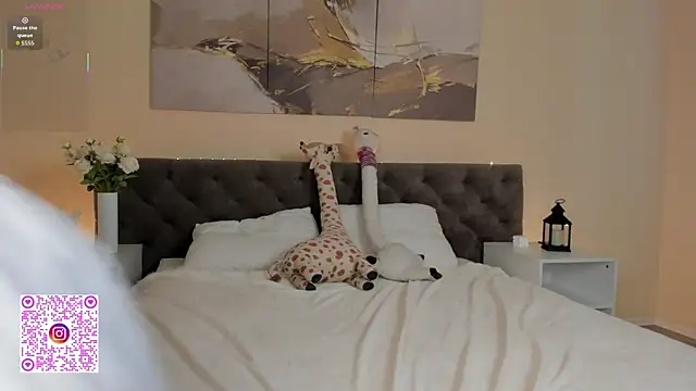 Ariella_Sol live XXX chat