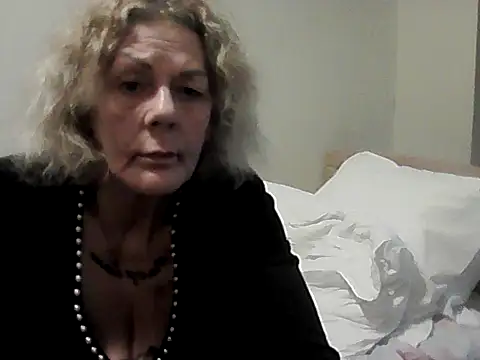 Živý XXX chat Latex_shantie