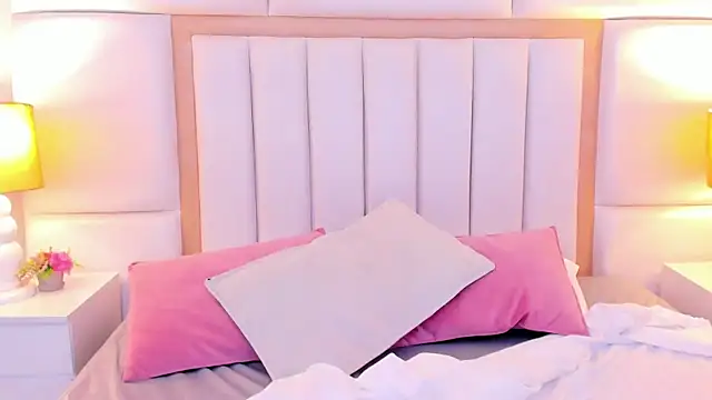 LaylaaDoll live XXX chat