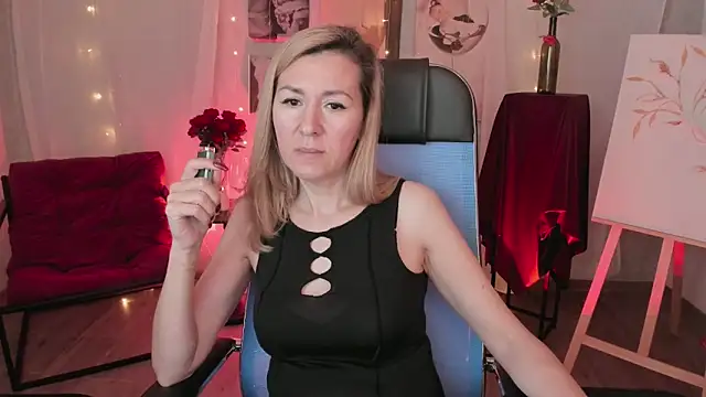 DonnaSmitth live XXX chat