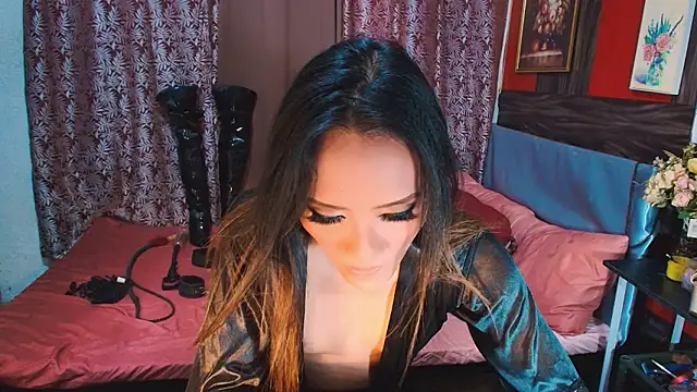 Miyahkoschakxx Chat XXX in diretta