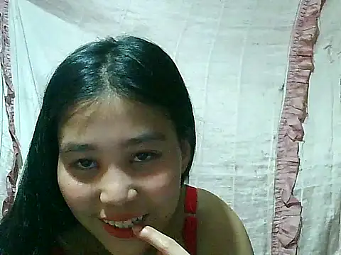 SexyAsianPussy4u Show in webcam