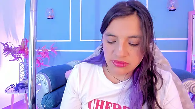 TaraTaylorr live XXX chat