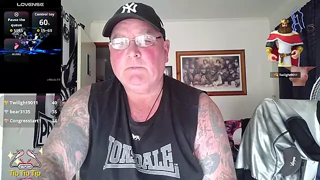 KINKYBLUEYES69 webkamerás műsora