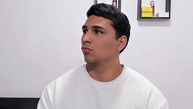 noah_belami webkamerás műsora