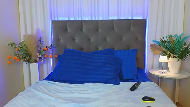 Ariana_Petite's Live XXX Chat