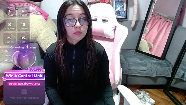 Онлайн чат XXX Maggie_Fox3